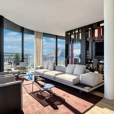 فندق Dorothea Hotel, Budapest, Autograph Collection