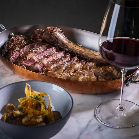 Dorothea Hotel, Budapest, Autograph Collection 5*