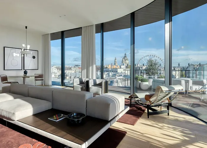 Dorothea Hotel, Budapest, Autograph Collection