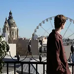 Dorothea Hotel, Budapest, Autograph Collection