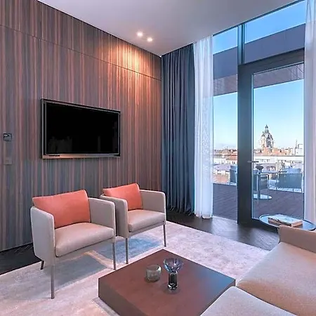 Dorothea Hotel, Budapest, Autograph Collection 5*