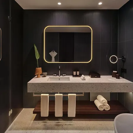 מלון Dorothea Hotel, Budapest, Autograph Collection בודפשט