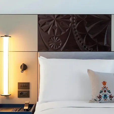 מלון Dorothea Hotel, Budapest, Autograph Collection 5*