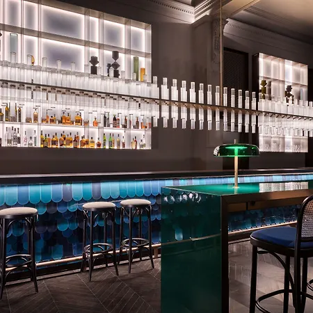 מלון Dorothea Hotel, Budapest, Autograph Collection 5*